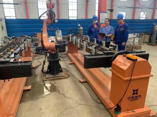 宣讲台 岗位上坚守 平凡中奉献——记抚东机械厂“设备神医”胡庆龙